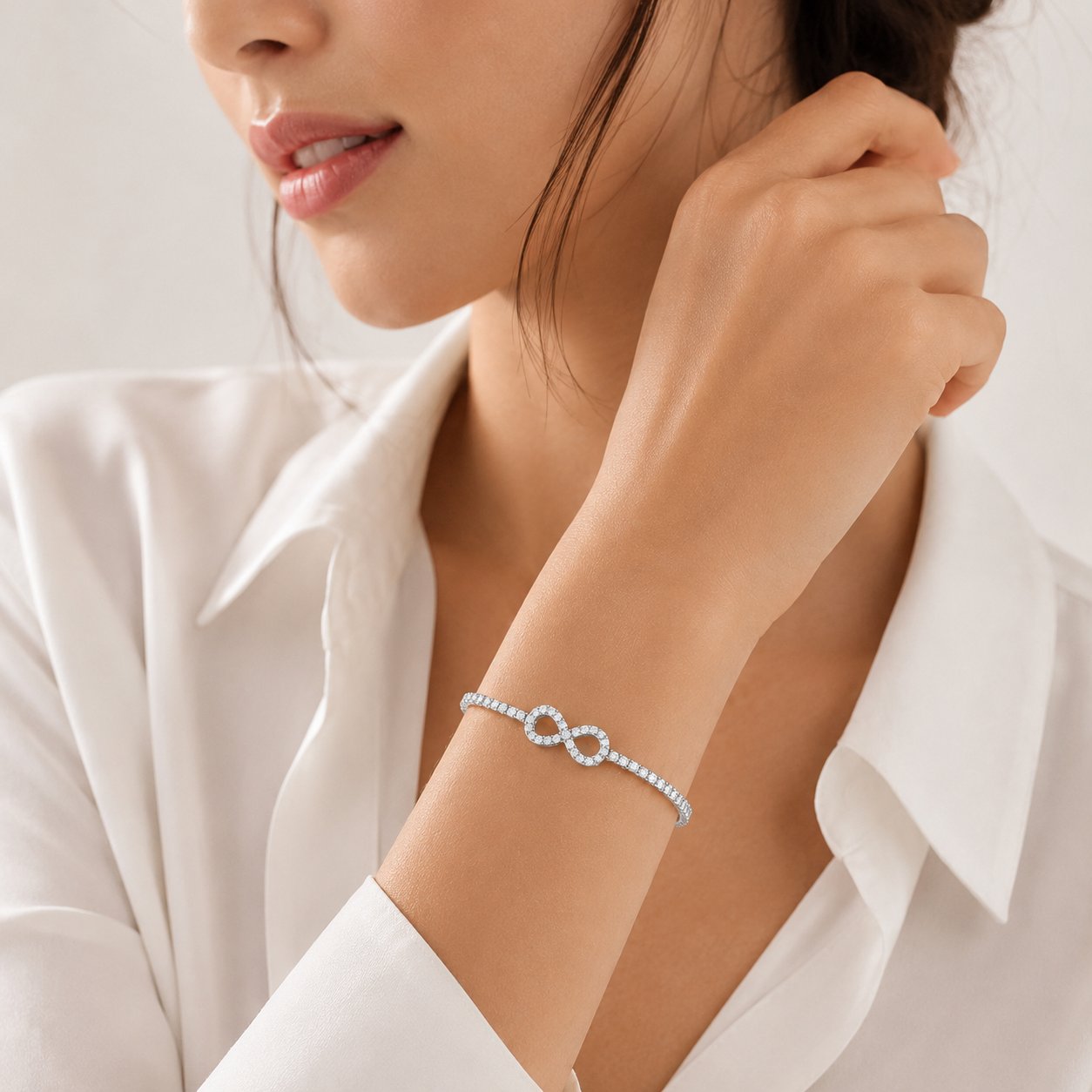 PULSERA INFINITO DORADA