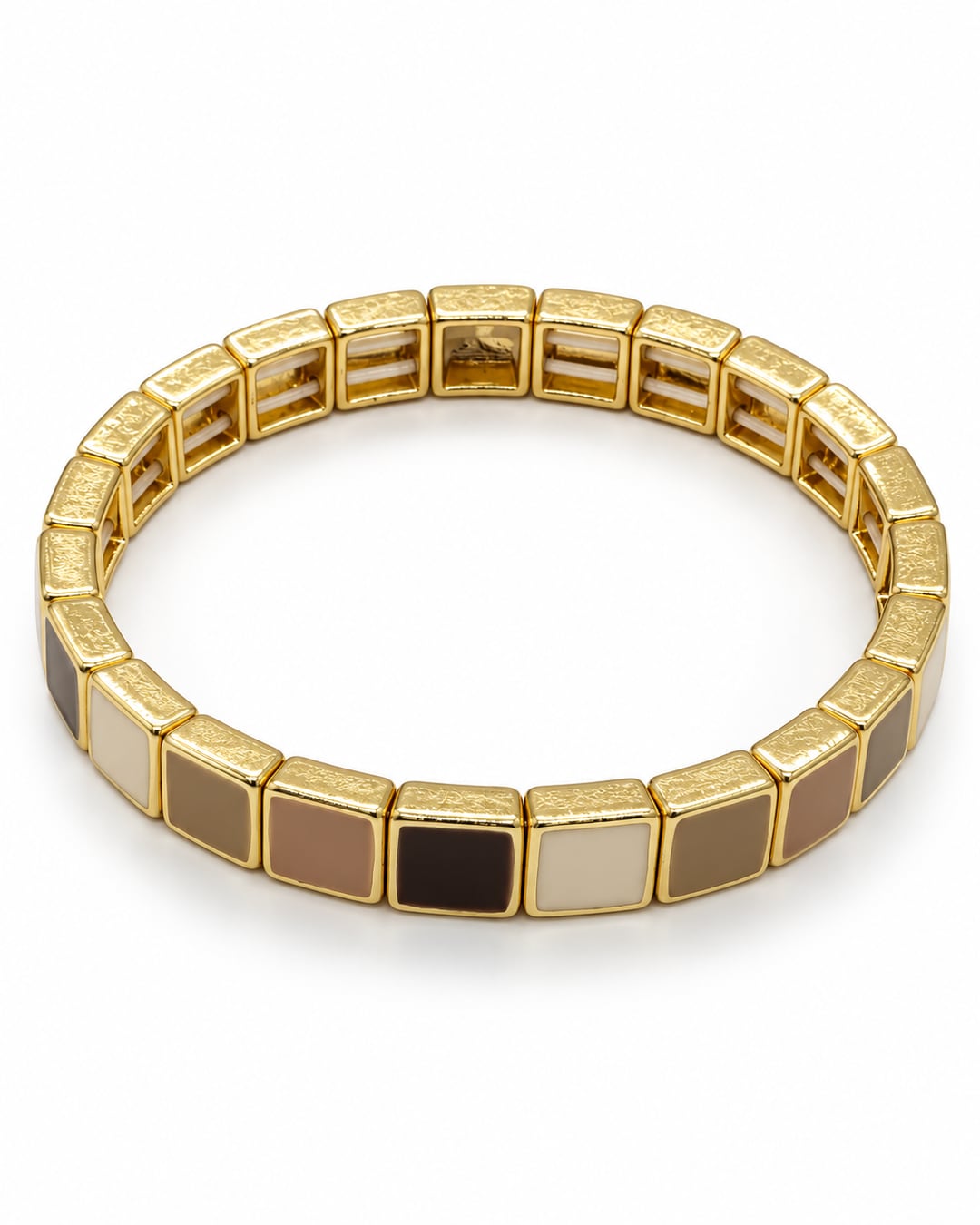 Pulsera de placas rectangulares tonos cafés, vista en ángulo